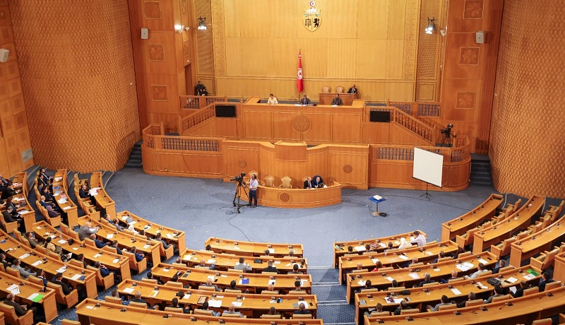  في افتتاح الدورة  الثانية لمجلس الجهات والأقاليم.. النواب يطالبون بالإصلاح التربوي ودفع الاستثمار وانجاز المشاريع المعطلة  